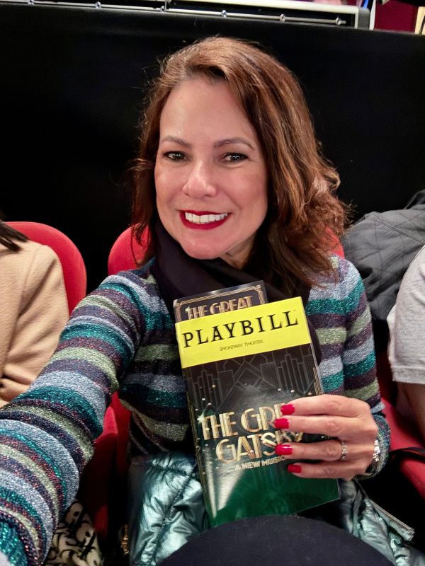 Renata Araújo na Broadway