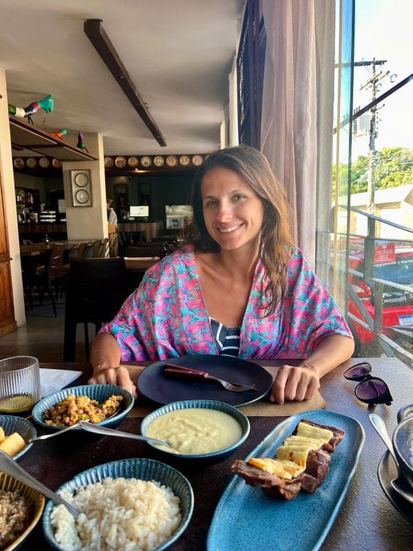 Duda Vétere no restaurante Picuí, em Maceió