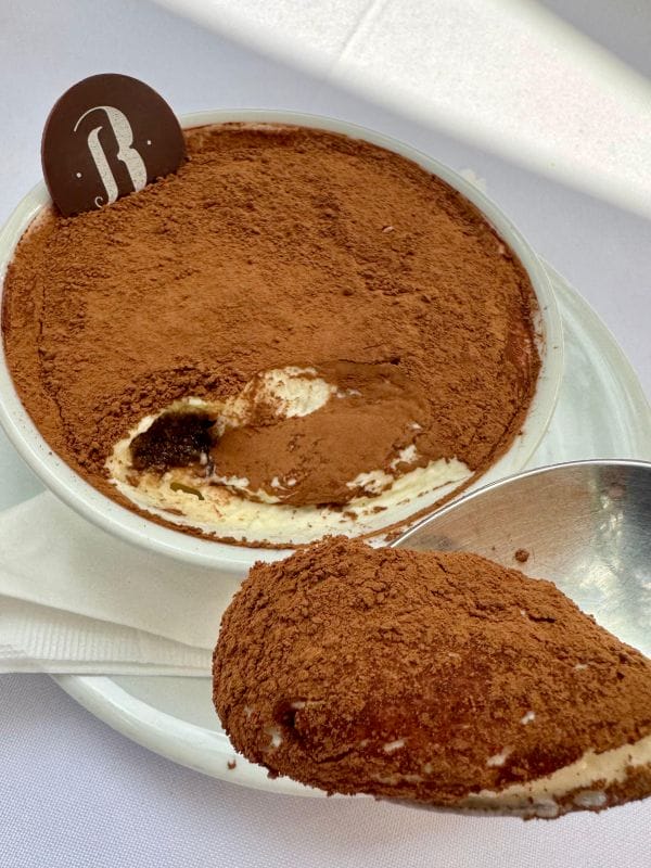 sobremesa do novo restaurante do parque ibirapuera