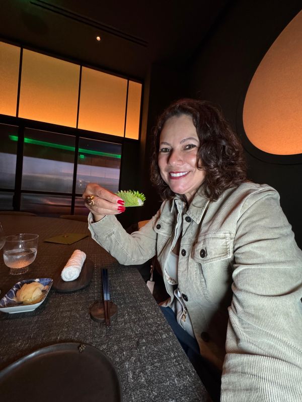 Renata Araíujo no restaurantes de Pharrell Williams
