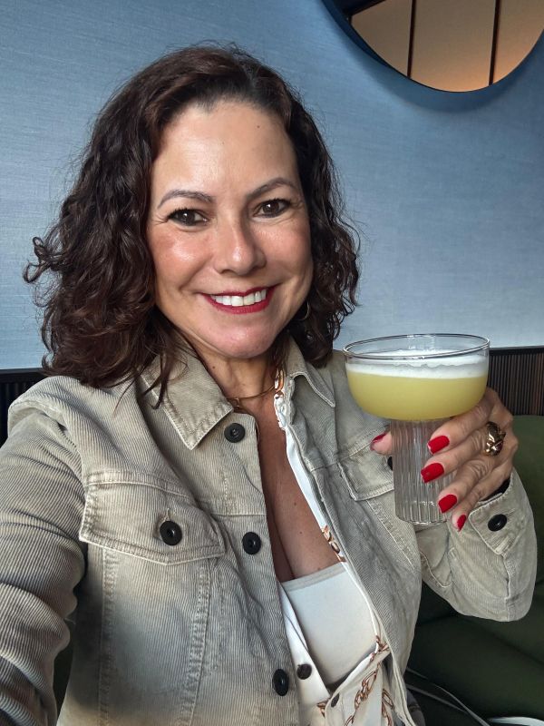Renata Araújo no Matsuyoi, restaurante do Pharrell Williams em Miami