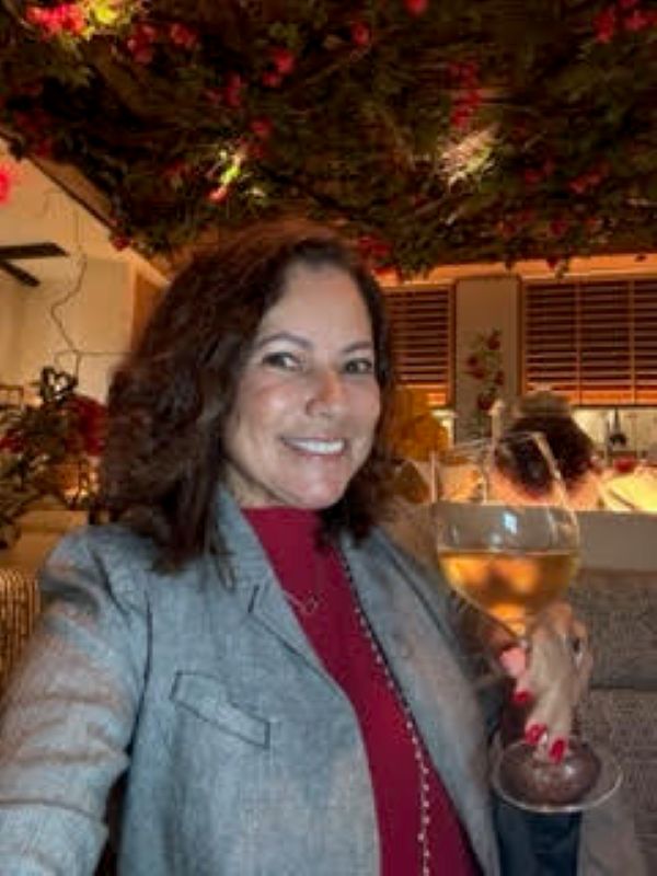 Renata Araújo no Avra de Sunny Isles, Miami