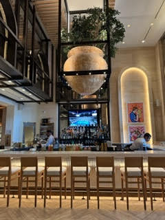 Avra de Sunny Isles