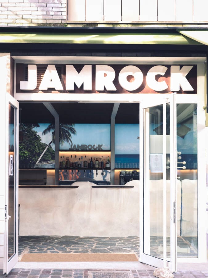 Entrada do Jamrock em Paria