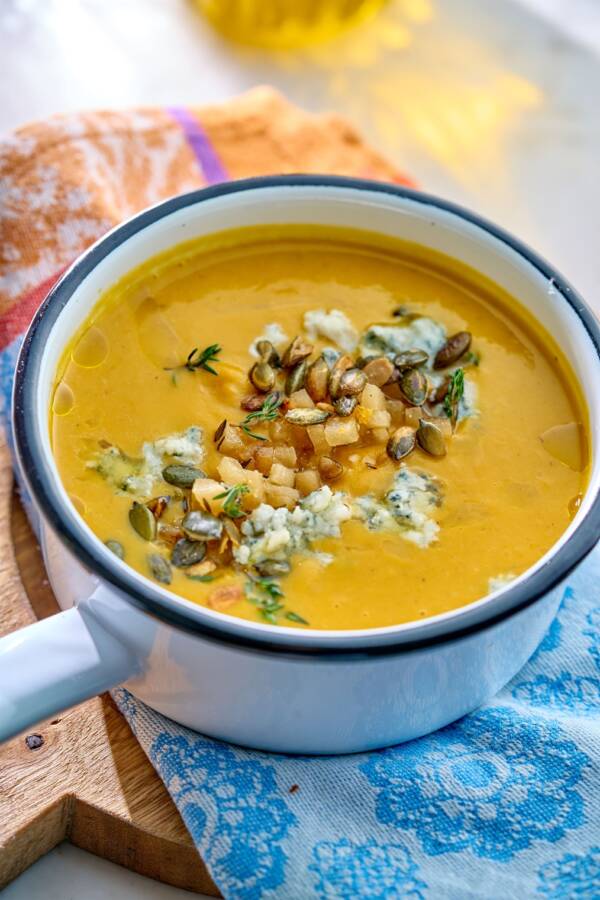 Sopa de abóbora, pera e gorgonzola em SP