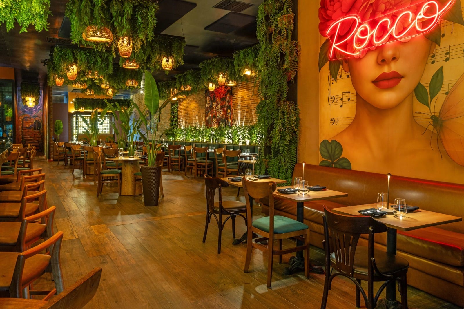 Novo bar e restaurante em Ipanema, Rocco une gastronomia, coquetelaria criativa e clima vibrante