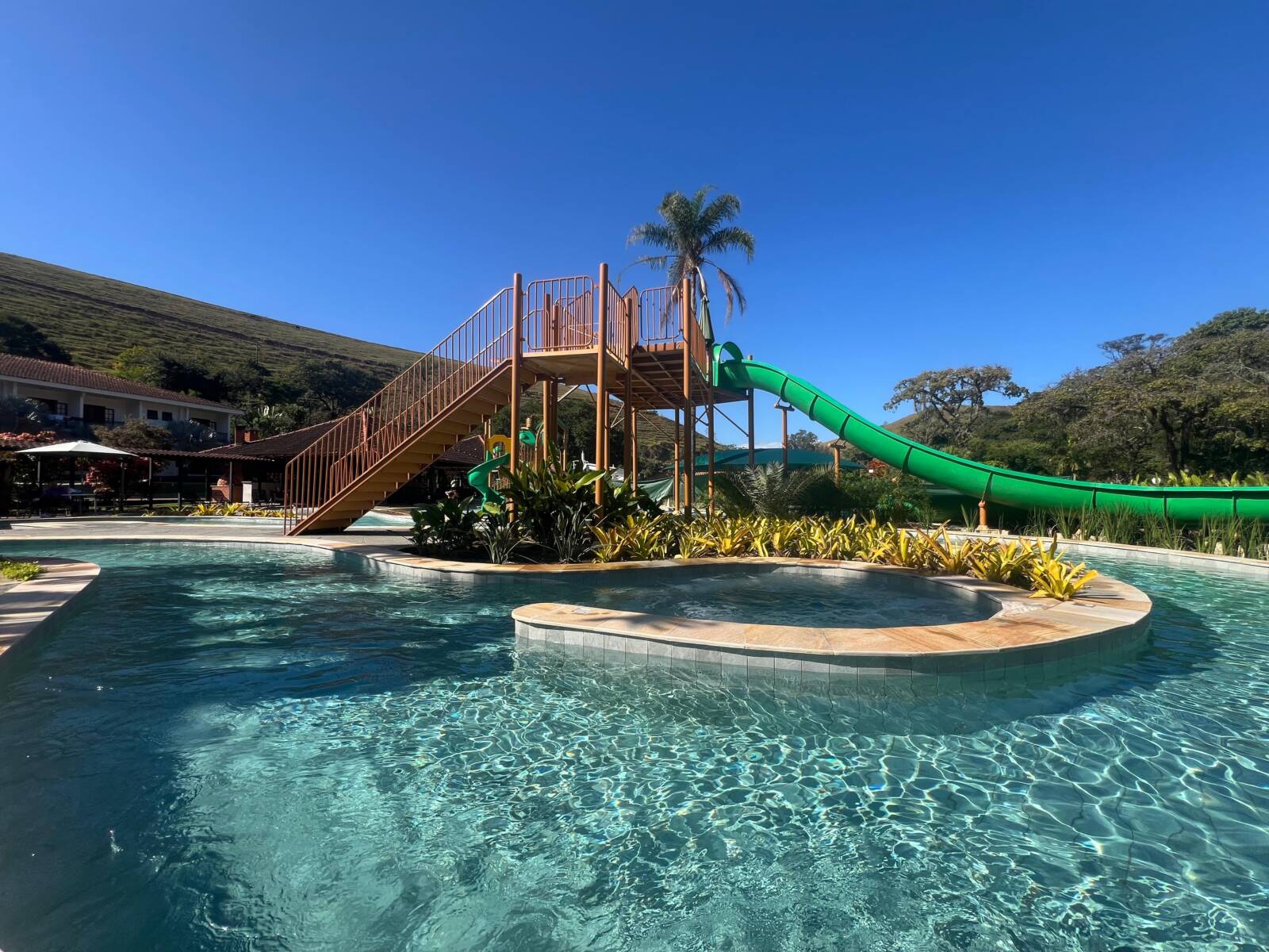 Hotel Fazenda perto do Rio: lazer e conforto no Resort 3 Pinheiros