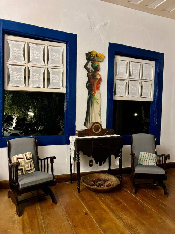 O rustico e o moderno se juntam na decoração