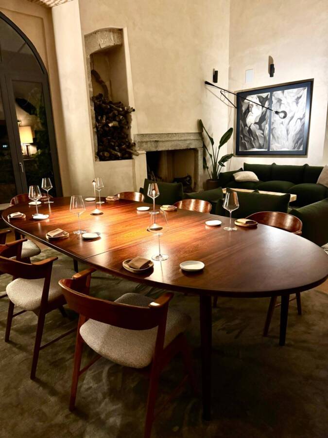 Ambiente acolhedor em fitapreta
