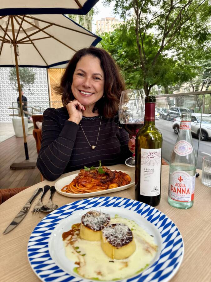 Renata Araújo na Osteria Sardegna