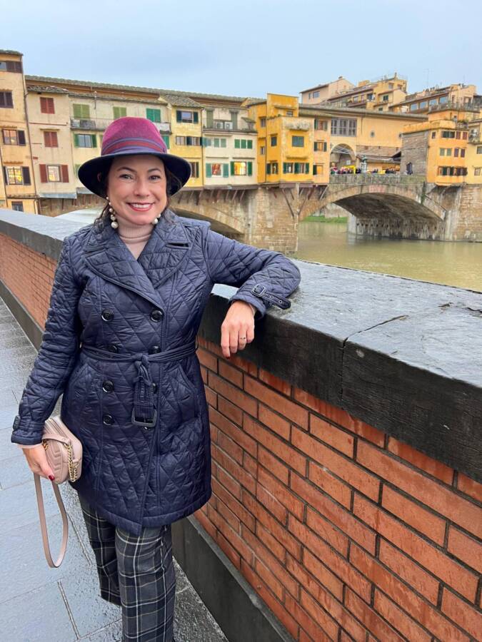 Renata Araújo visita a ponte vecchio