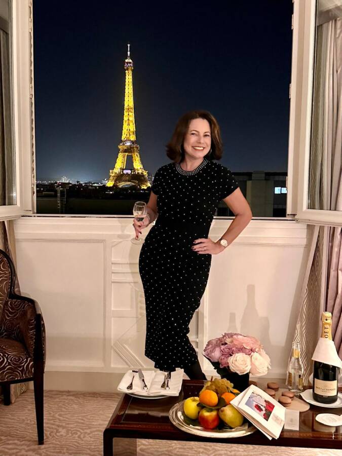 Eiffel Signature Suite – Hôtel Plaza Athénée, Paris