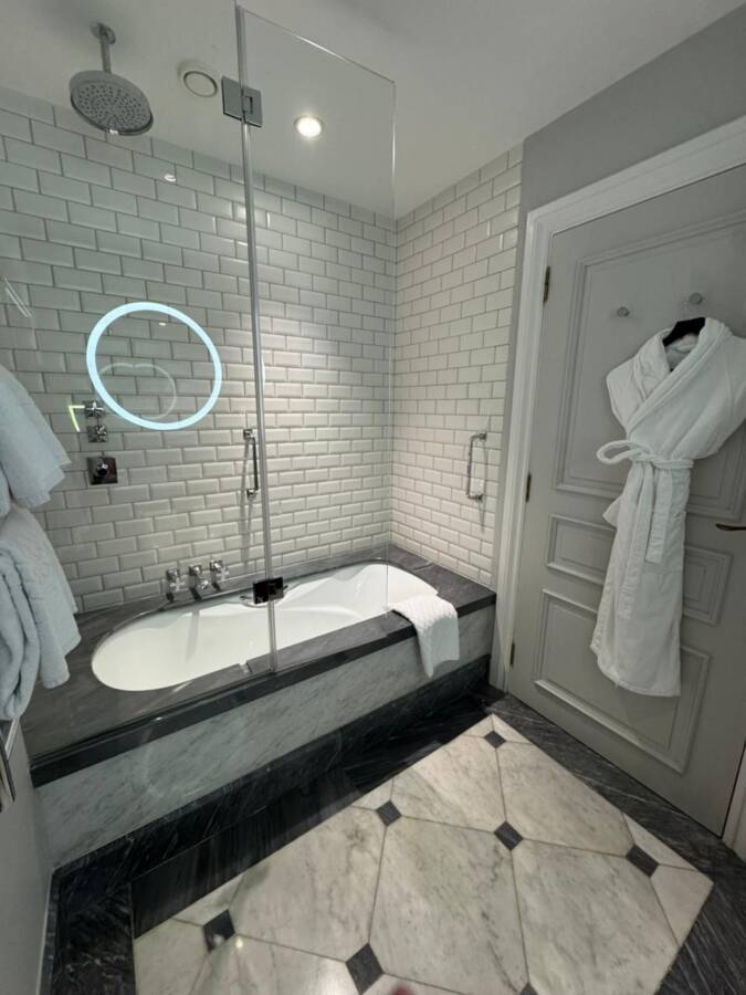 Banheiro do Hotel Maria Cristina