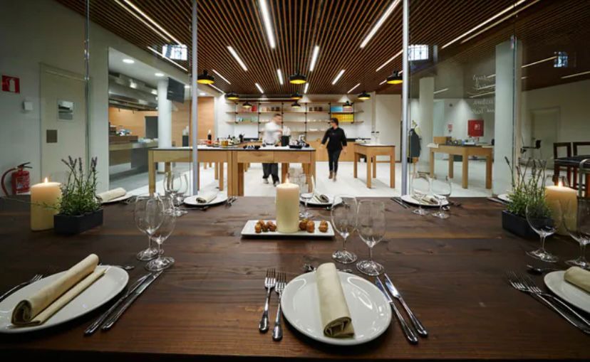 Aula de culinária no Hotel Maria Cristina