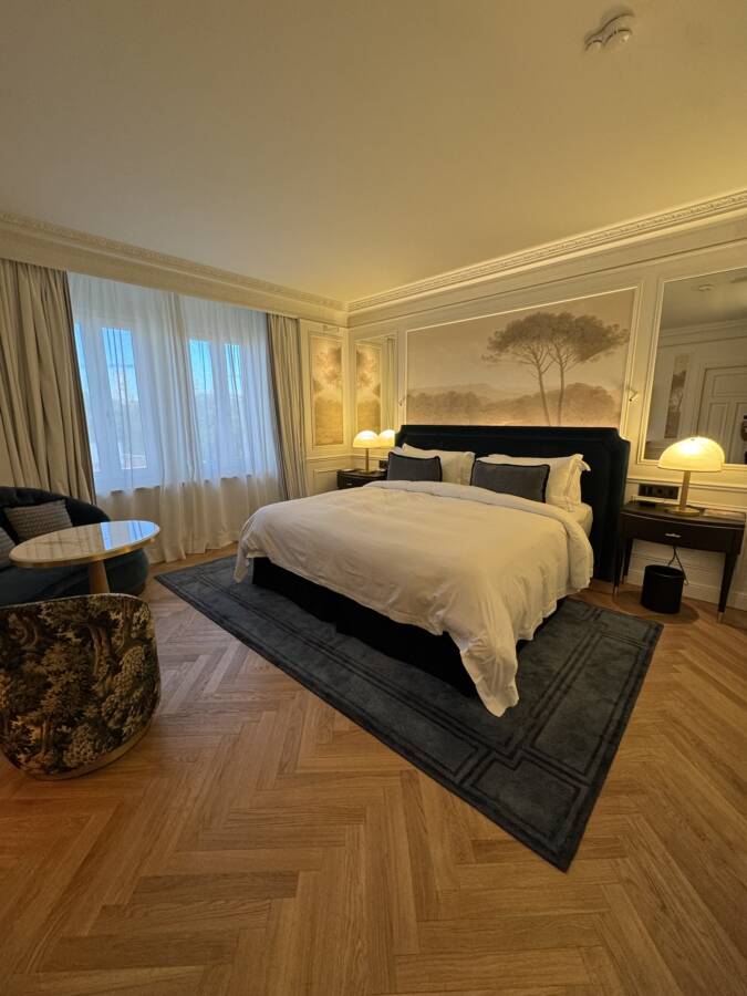 Quarto do hotel de luxo na Espanha