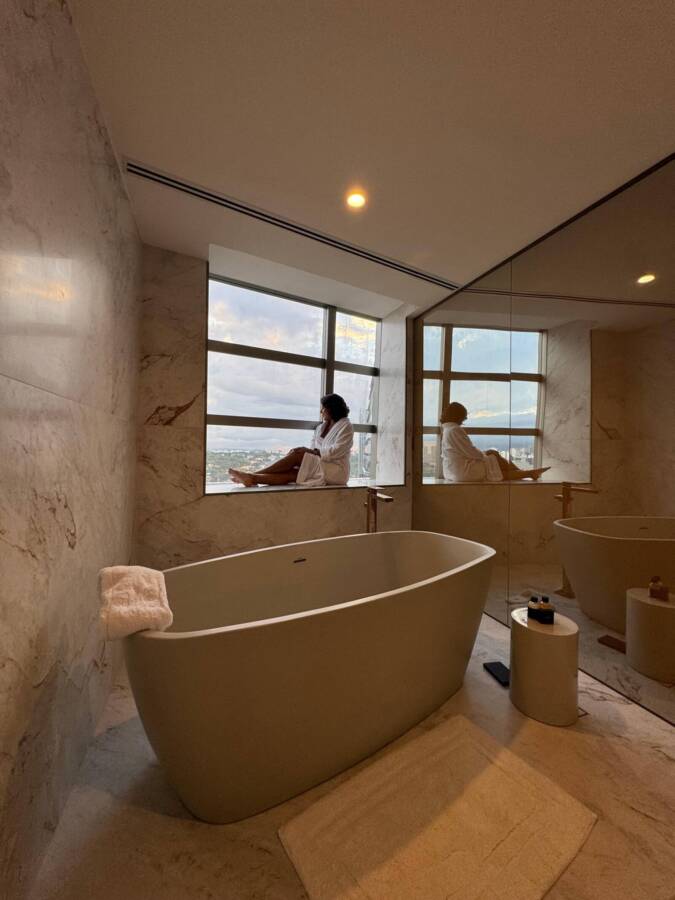 Banheira em suíte em hotel em São Paulo