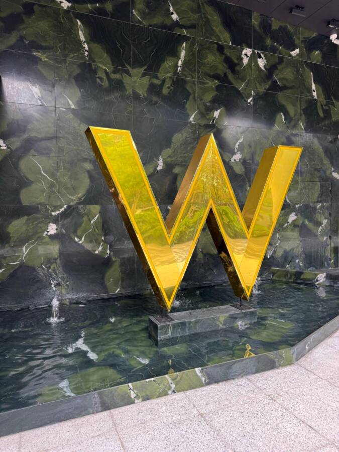 W São Paulo
