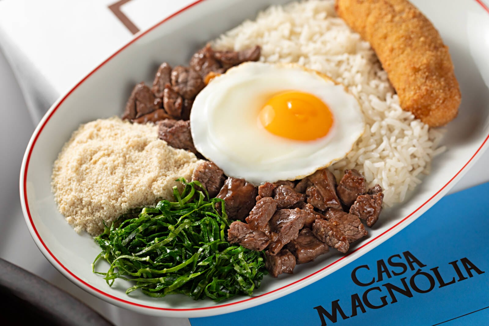 Casa Magnólia: novo restaurante em Ipanema resgata clássicos cariocas em clima de botequim elegante