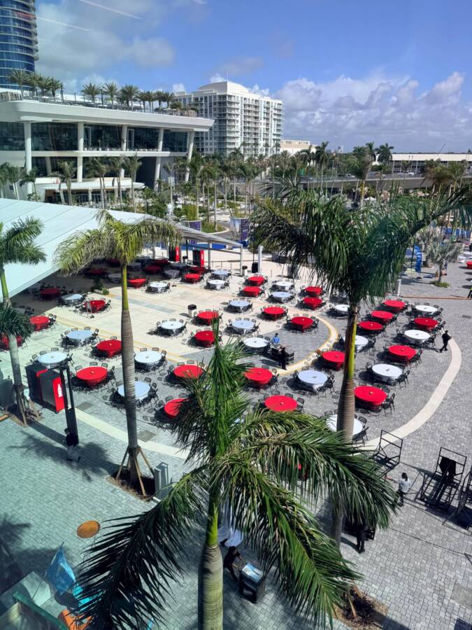 maior feira de turismo dos Estados Unidos